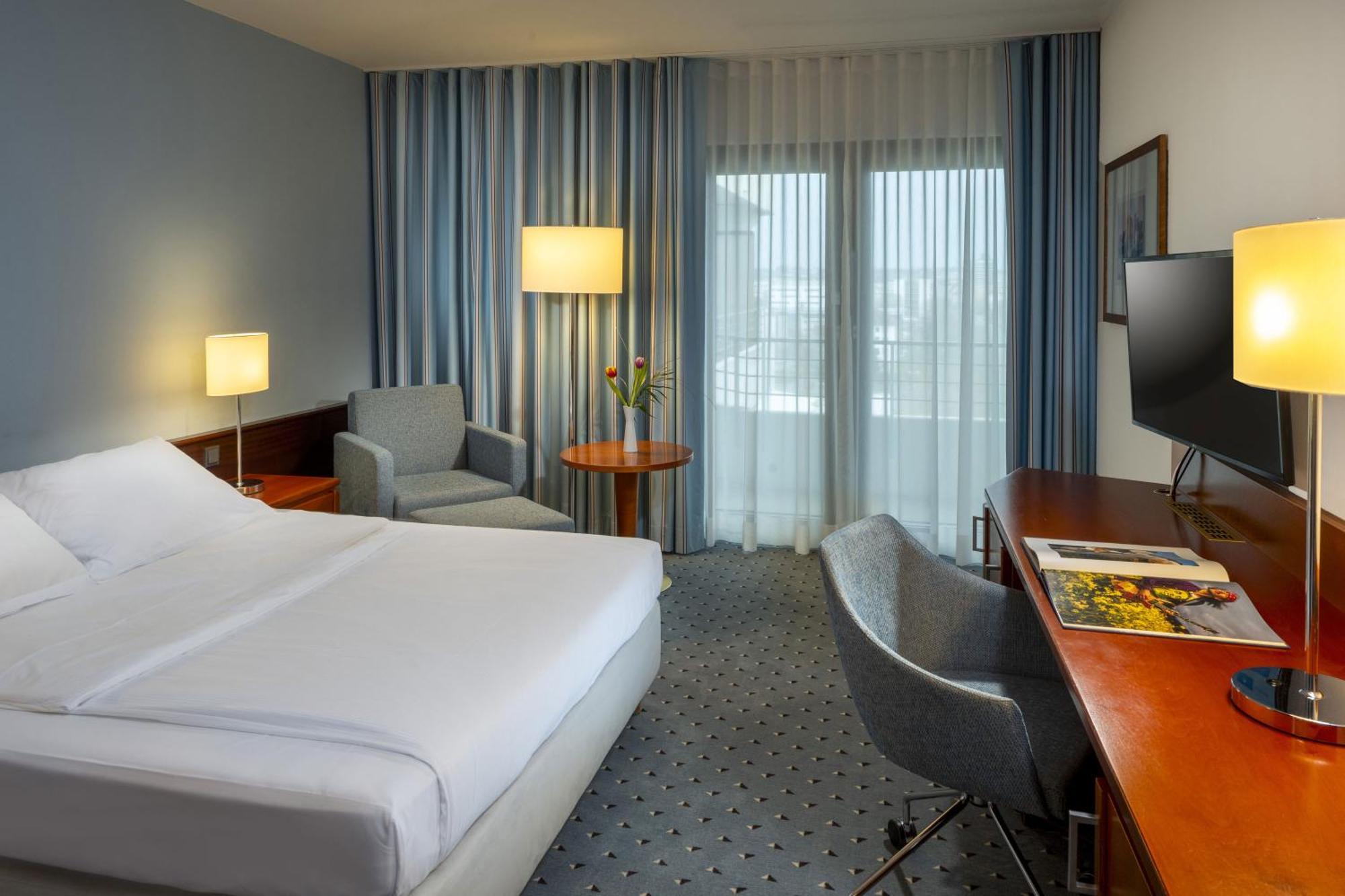 Maritim Hotel 4*